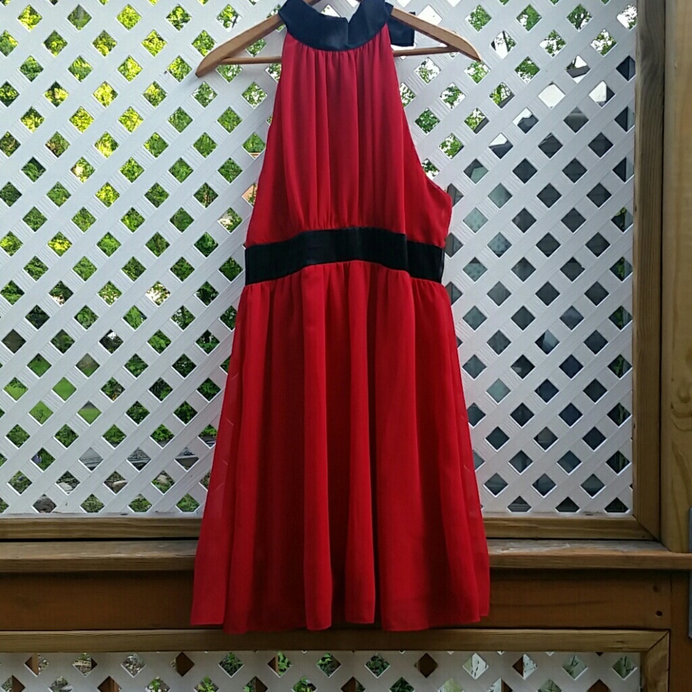 Forever 21 Sleeveless Dress